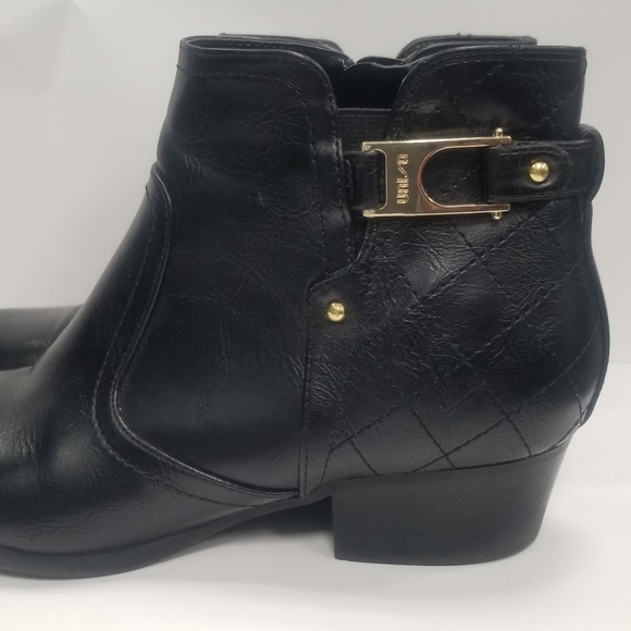 Unisa Unpalize3-T Black Faux Leather Ankle Boots Women  Sz 9 - Picture 5 of 12